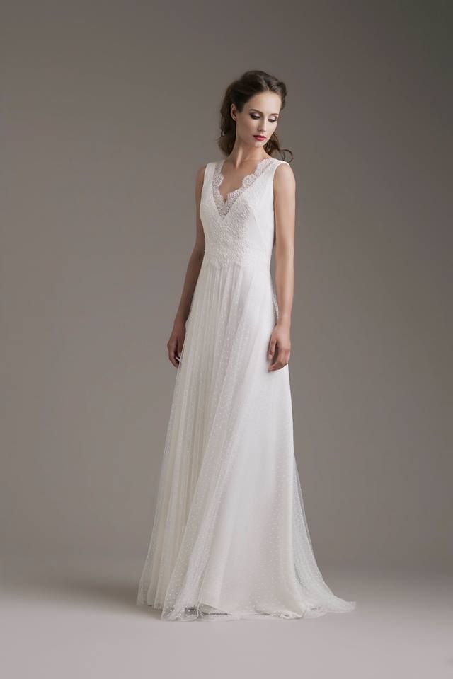 Gown, Wedding dress, Clothing, Fashion model, Dress, Bridal clothing, Shoulder, Bridal party dress, White, Photograph, 