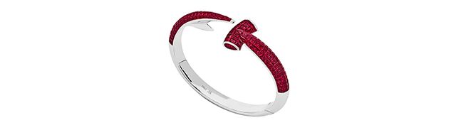 Fashion accessory, Jewellery, Pink, Bracelet, Silver, Metal, Magenta, Ring, 