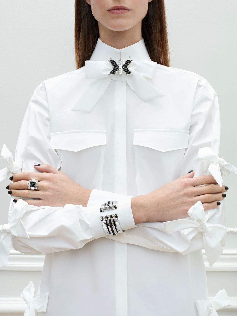 White, Clothing, Collar, Sleeve, Uniform, Shirt, Blouse, Neck, Formal wear, Bow tie, 