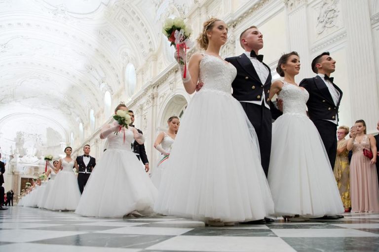 Wedding dress, Gown, Bride, Photograph, Dress, Bridal clothing, Wedding, Ceremony, Event, Fashion, 