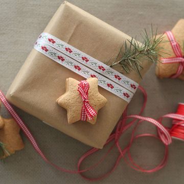 Gift wrapping, Present, Pink, Twine, Paper, Wedding favors, Party favor, Christmas decoration, 