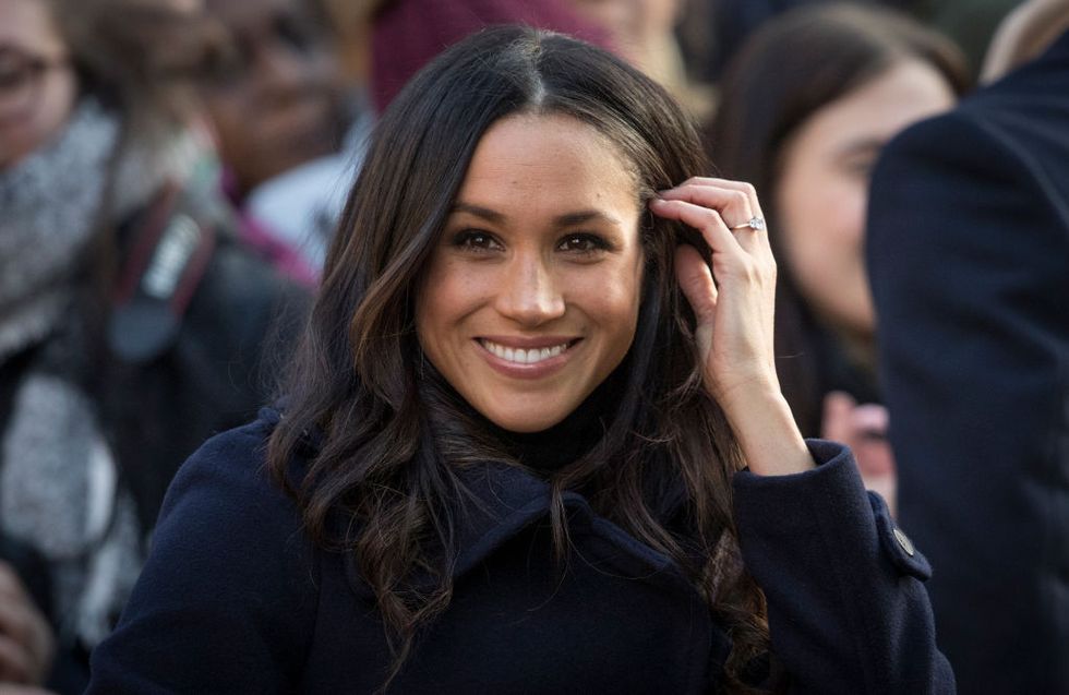 meghan markle completo in lino
