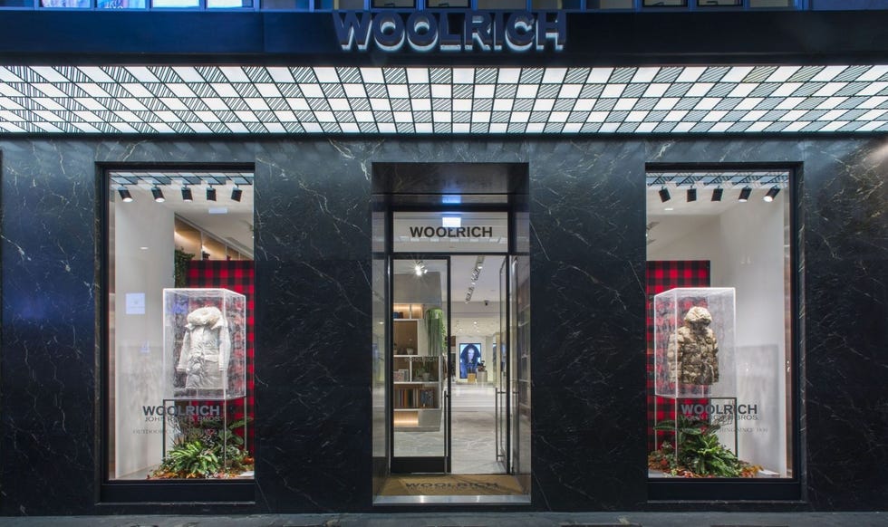 WOOLRICH MILAN FLAGSHIP STORE (1)