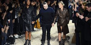 trench-inverno-2018-kate-moss-naomi-campbell-louis-vuitton