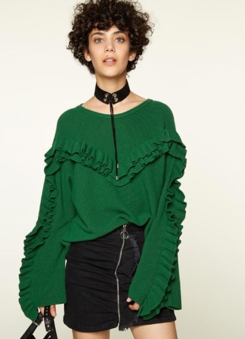 Clothing, Fashion model, Green, Shoulder, Fashion, Sleeve, Outerwear, Neck, Blouse, Joint, 