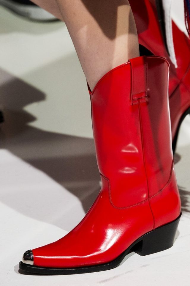 Footwear, Red, Boot, Shoe, High heels, Riding boot, Leg, Human leg, Fashion, Joint, 