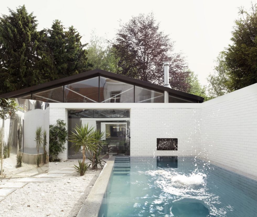House, Property, Architecture, Home, Building, Swimming pool, Real estate, Roof, Design, Facade, 
