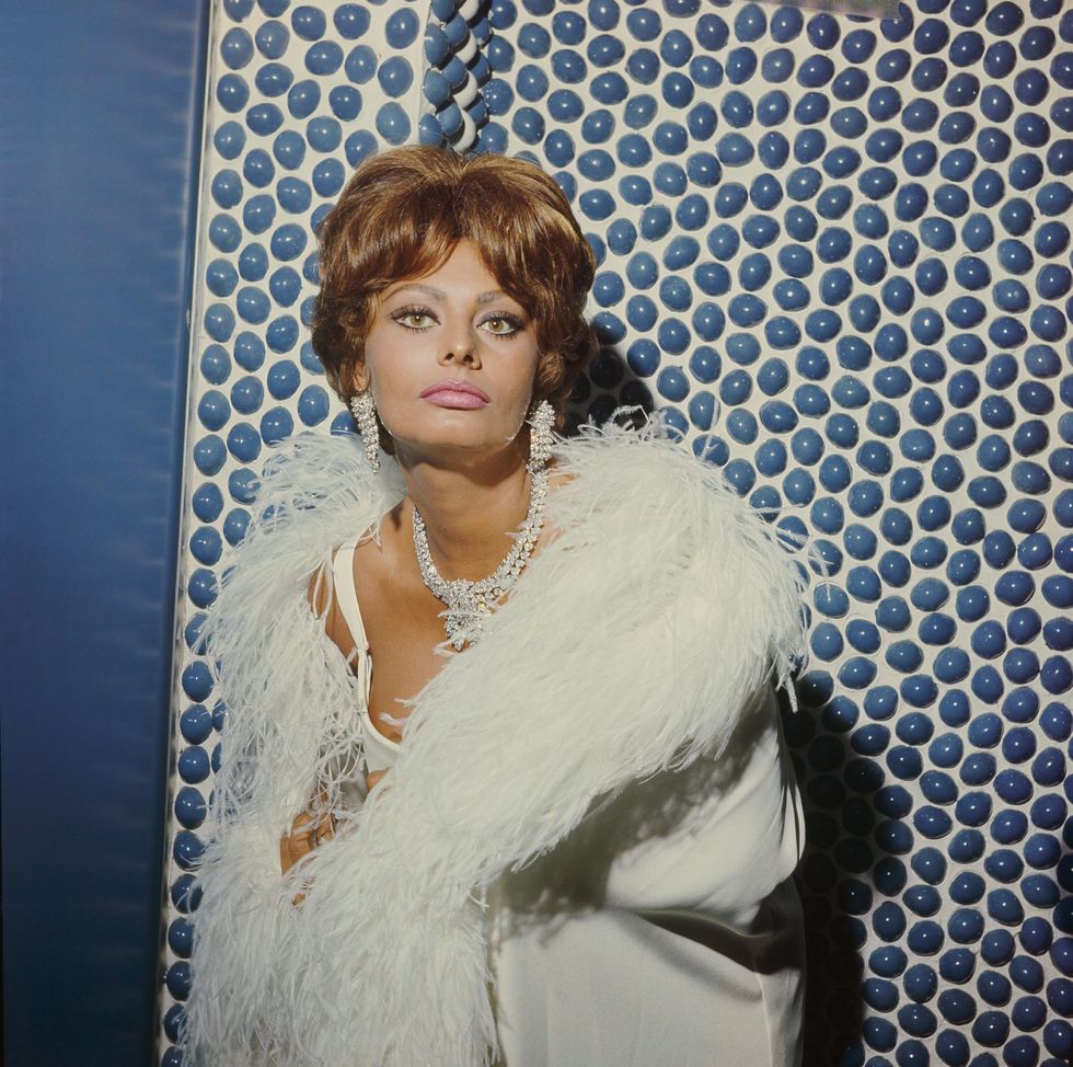 ITALY - JANUARY 01:  The Italian movie actress Sophia LOREN posing at the English Film Festival in Sorrente in 1967.  (Photo by Keystone-France/Gamma-Keystone via Getty Images)