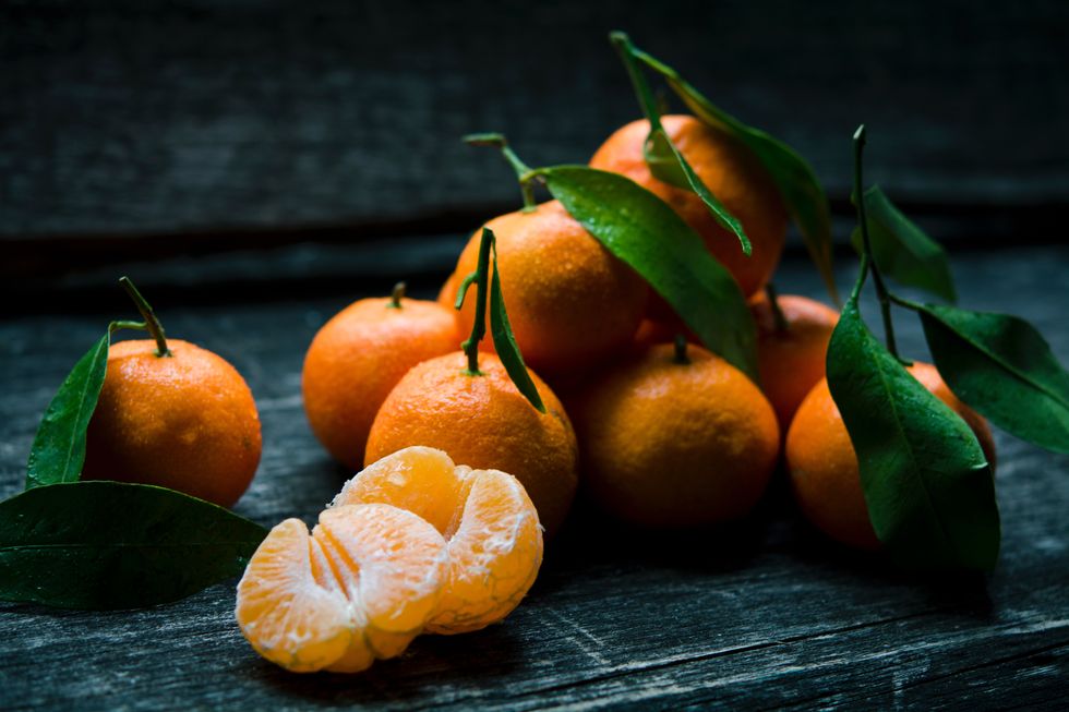 Clementine, Mandarin orange, Tangerine, Natural foods, Fruit, Orange, Citrus, Food, Still life photography, Tangelo, 