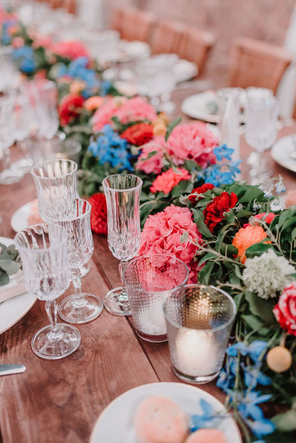 Photograph, Turquoise, Red, Pink, Rehearsal dinner, Flower, Centrepiece, Champagne stemware, Event, Wedding reception, 