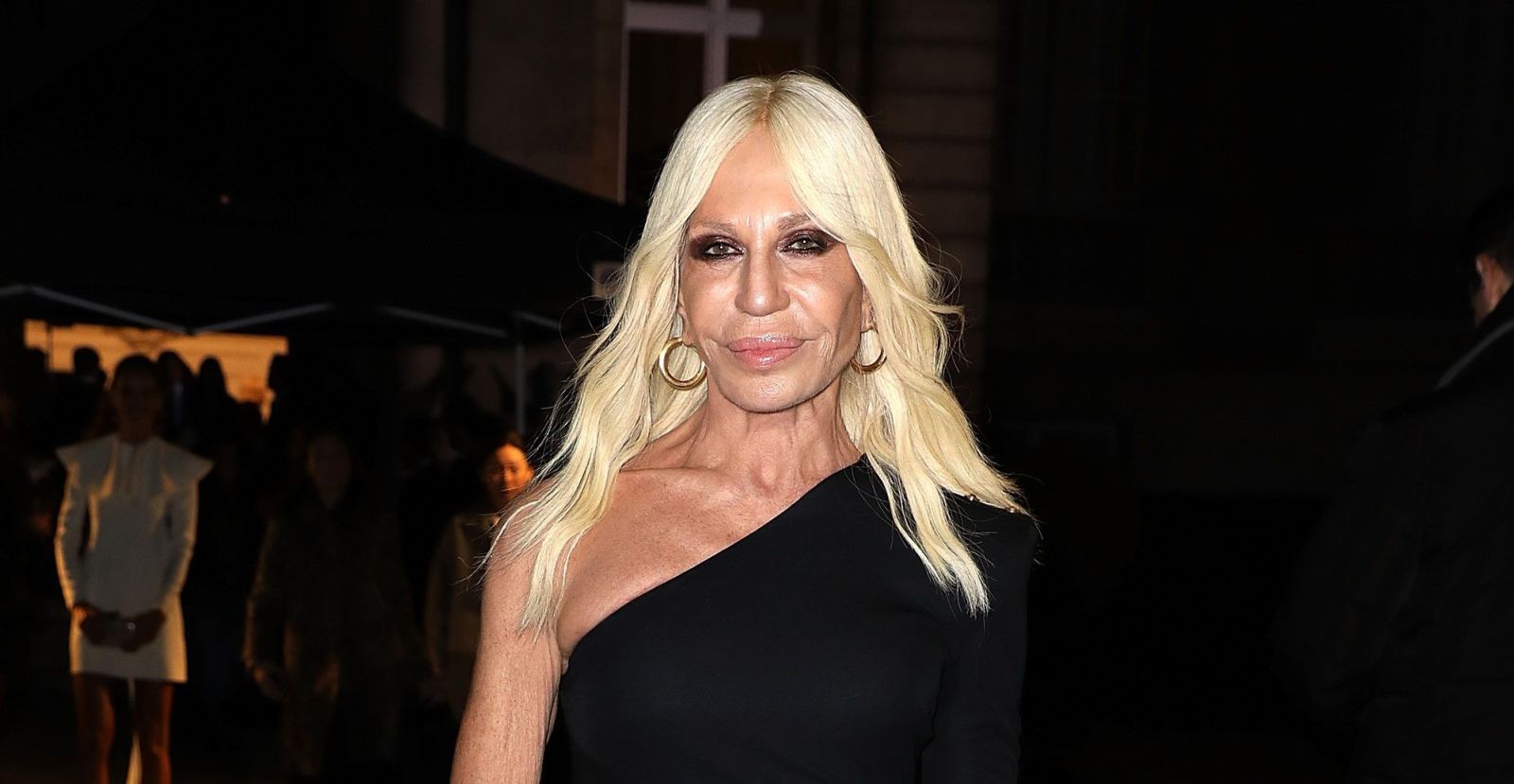 Donatella hotsell versace moda