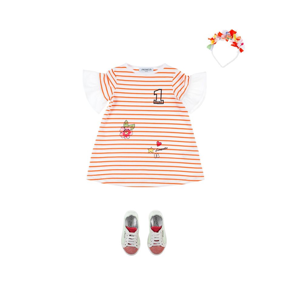 Clothing, Product, Baby & toddler clothing, Footwear, T-shirt, Outerwear, Illustration, Dress, Sleeve, 