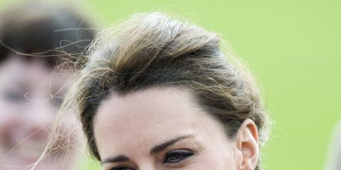 <p>Kate has been using Karin Herzog's Oxygen Face Cream, £36 and Vita-A-Kombi 3, from £21.50, on any <a href="http://www.elleuk.com/beauty/expert-tips/(section)/skin/(offset)//(img)/219815">blemishes</a>. Both creams contain a small percentage of oxygen (