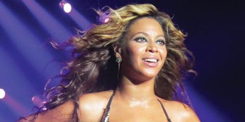 <p>Beyonce performing in New York</p>