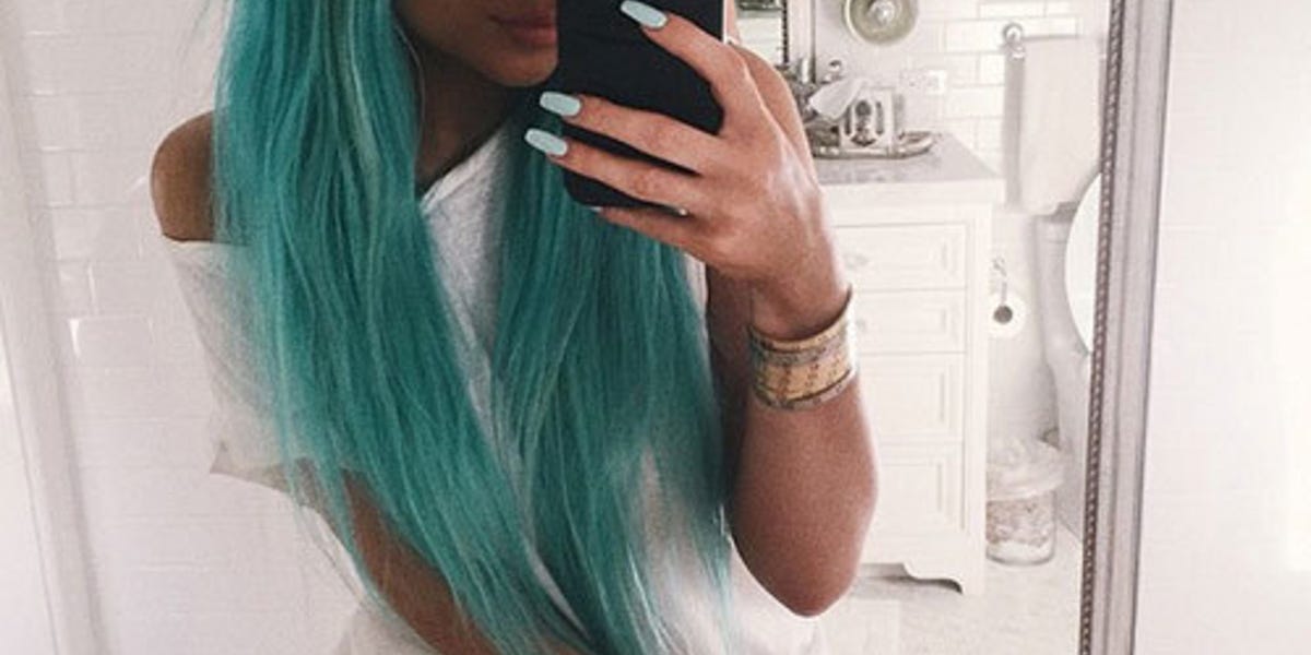Kylie Jenner Goes Blue Perfect Festival Hair