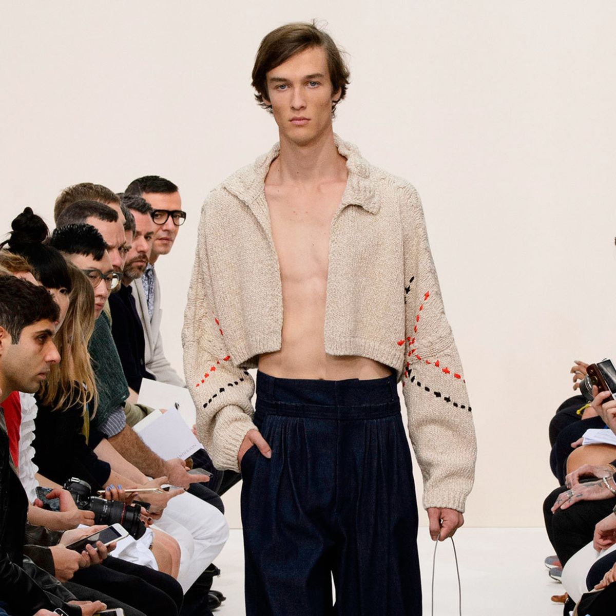 The Fashion Crowd Considers J.W. Anderson's Grindr Debut - The New