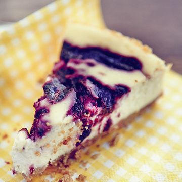 blackberry-ricotta-cheesecake-thumbnail