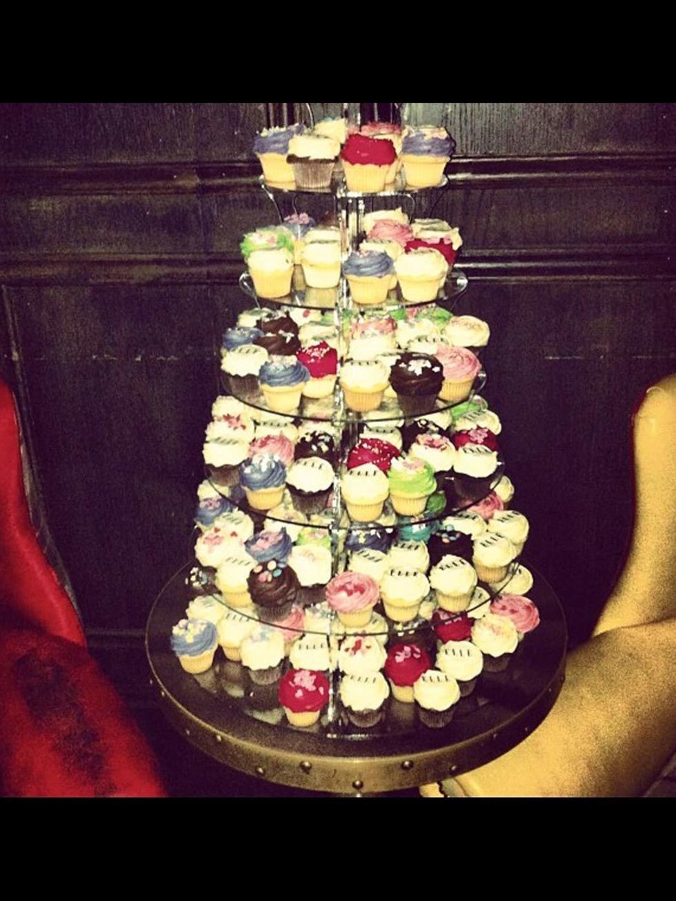 <p>Cupcake tower at ELLE Sessions</p>