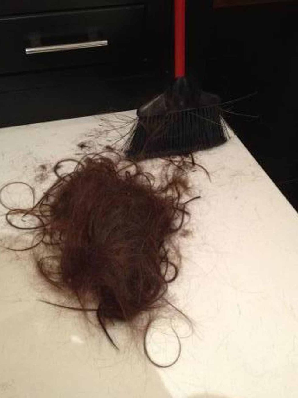 <p>'Chopped it off!' Victoria tweets.</p>