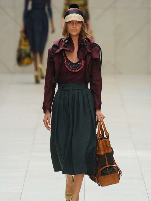 <p>Show image from Burberry S/S '12</p>