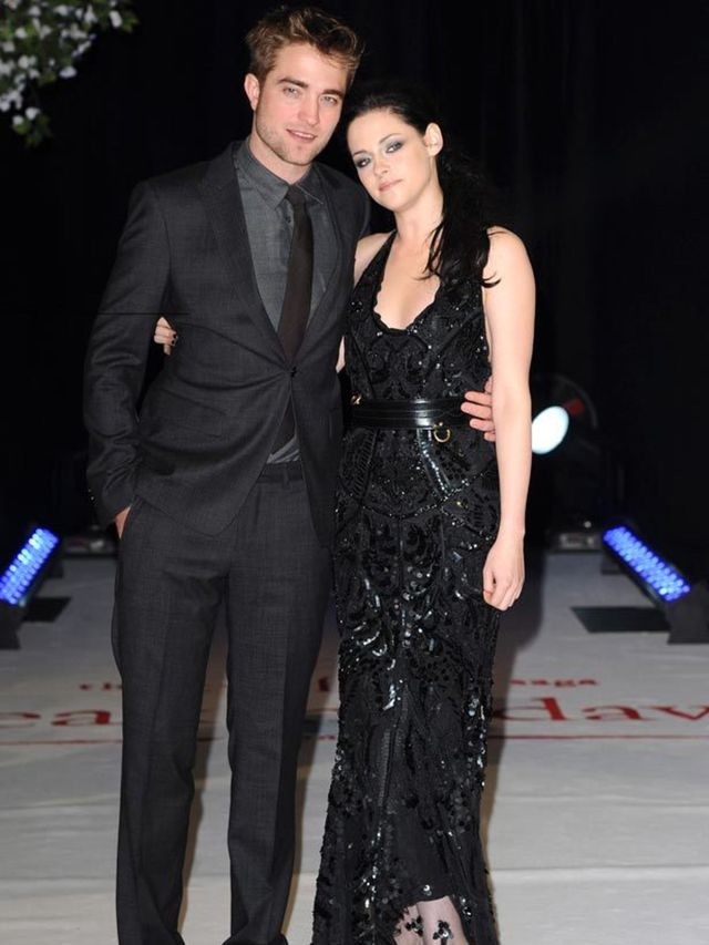 <p>Kristen Stewart and Robert Pattinson at the <em>Twilight</em> premiere.</p>