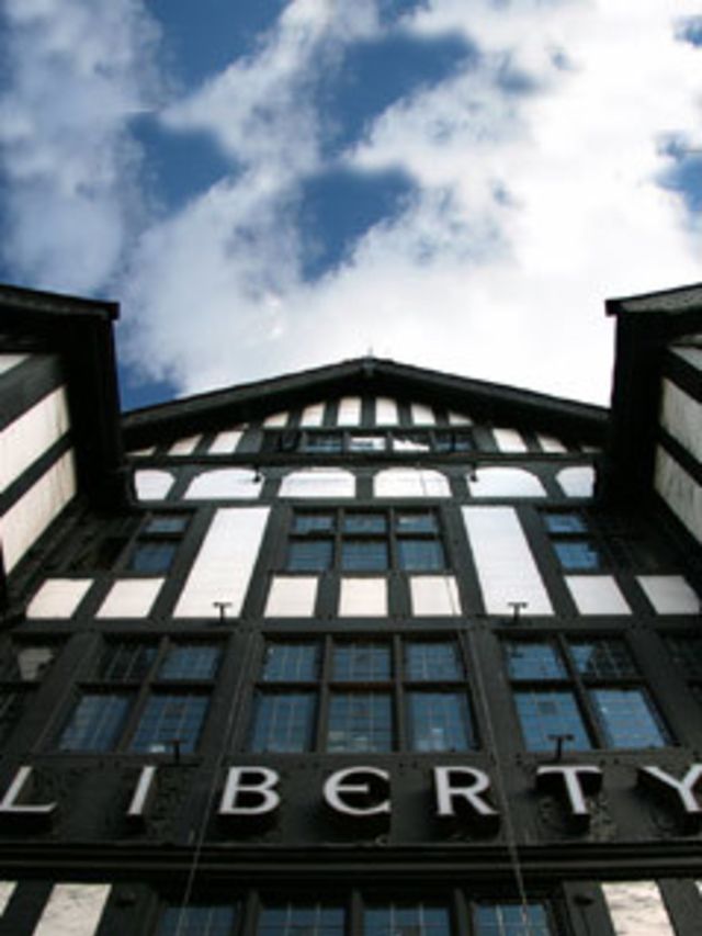 <p>To mark the opening of Liberty's 'Prints Charming' exhibition - that charts the history of Liberty's iconic prints, the London store is staging a<a href="http://www.elleuk.com/news/Fashion-News/chanel-flash-mob-to-hit-london"> flash mob </a>on Thursday