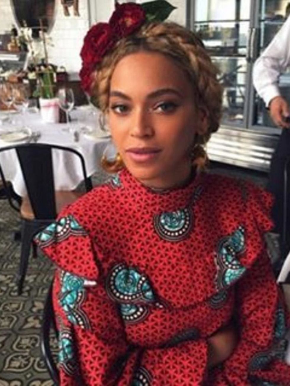 beyonce-red-outfit-may-2016-instagram-gallery