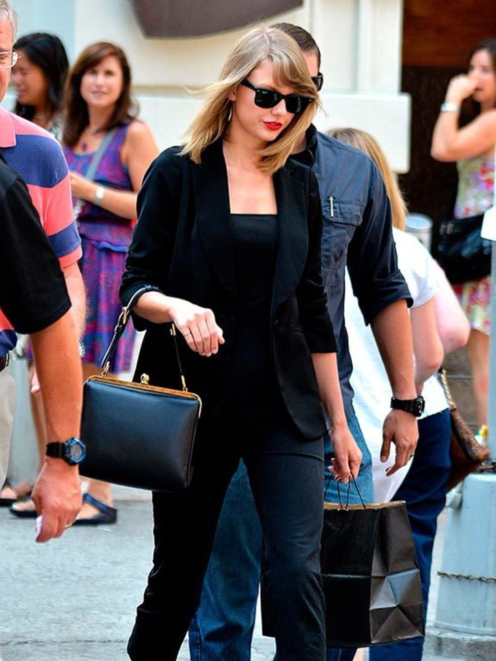 Taylor Swift's Best Handbag Style