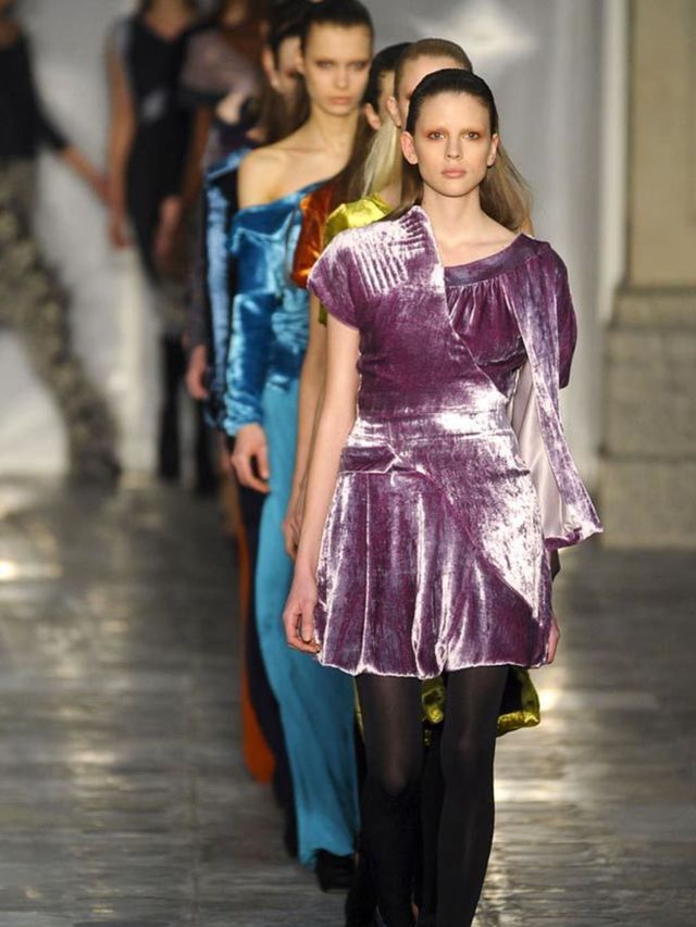 <p>But maybe he's worried about being pigenholed, because for autumn hes decided to take a slightly different tack and focused on silhouette rather than contrasting patterns. So, the first few looks of the show were velvet dresses in block colours (hello