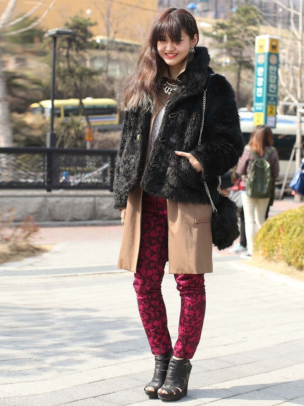 <p>Student. Wearing TIME coat, vintage faux fur, H&amp;M pants, ALDO shoes.</p>
