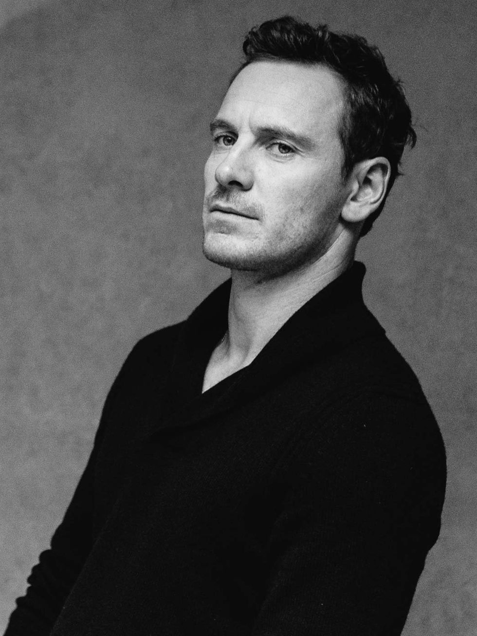 <p>It's all in the eyes with <a href="http://www.elleuk.com/star-style/news/michael-fassbender-david-bailey-armani-december-2013-cover">Fassbender</a></p><p><a href="http://www.elleuk.com/star-style/celebrity-style-files/michael-fassbender-elle-man-of-the