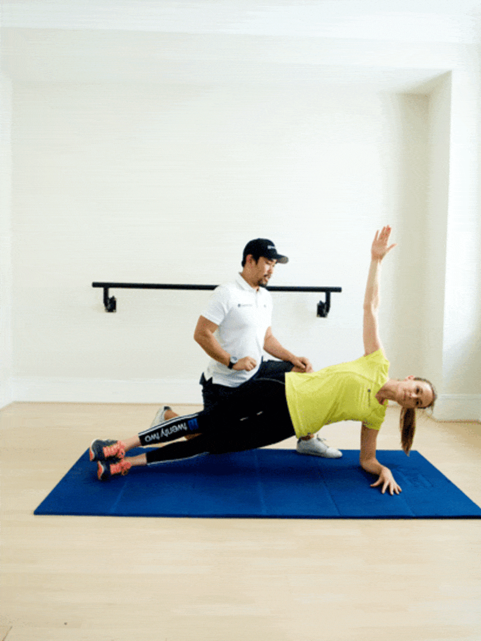 ELLE Body: 8 Pilates moves for toned arms