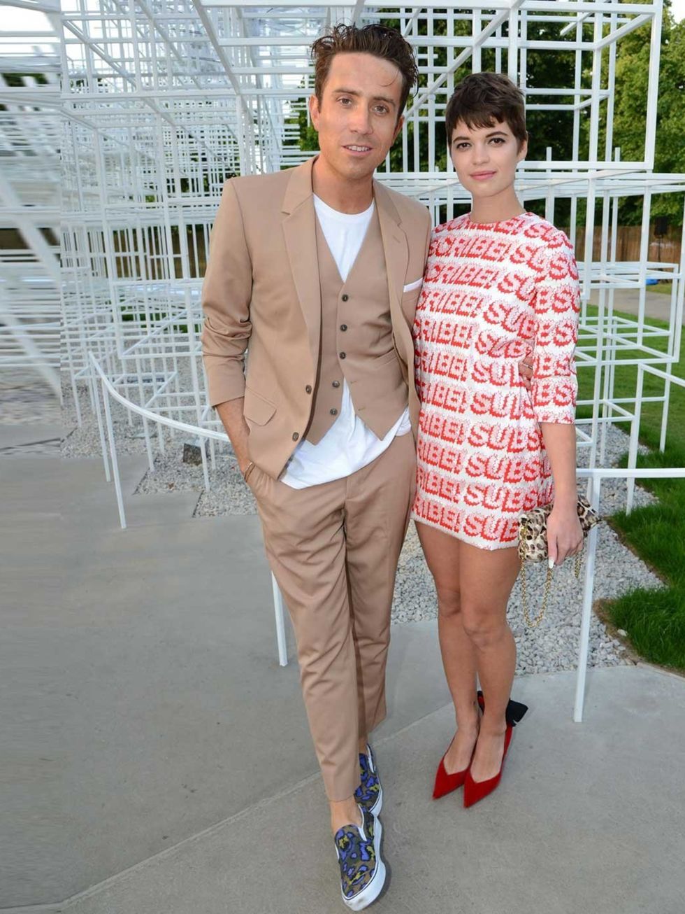 <p>With ELLE fave <a href="http://www.elleuk.com/elle-tv/cover-stars/elle-magazine/pixie-geldof-elle-behind-the-cover-video">Pixie</a> at super-stylish Serpentine summer party.</p>