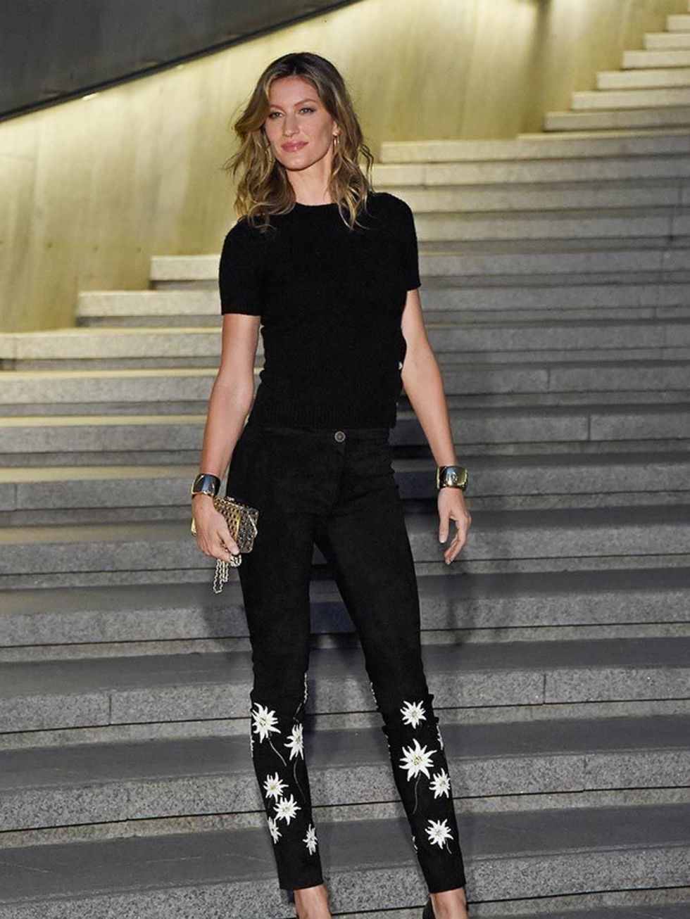 Gisele Bundchen attends the Chanel Cruise 2015/16 show in Seoul, May 2015.