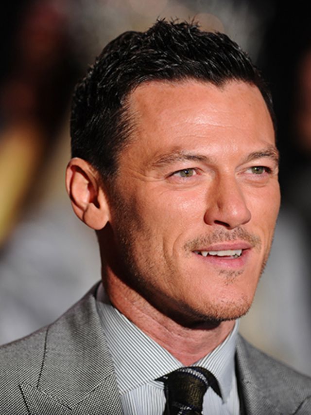 luke-evans-attends-the-world-premiere-of-the-hobbit-the--battle-of-the-five-armies-london-december-2014-getty-thumb