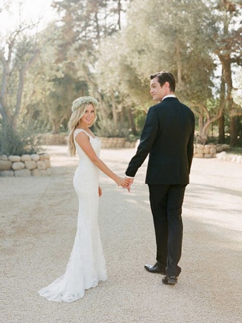 Celebrity Wedding Dresses Captions Lifestyle P 2 The Bride Ashley