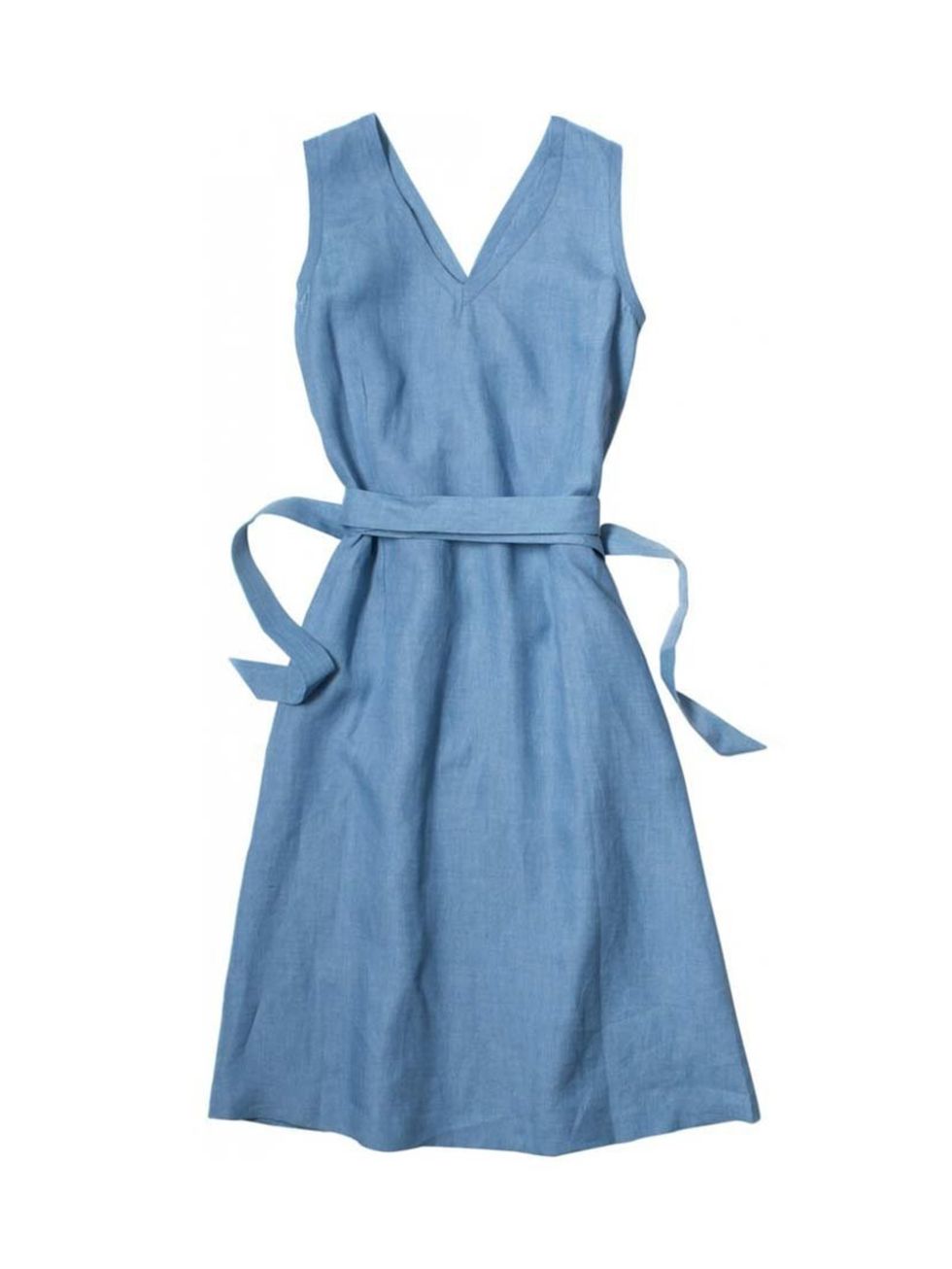 <p>This understated, beautifully-cut blue linen tunic is all that we want to wear this summer, with white plimsolls or tan sandals. Layer on a chunky-knit oatmeal cardi while the weather's still cool. </p><p><a href="http://www.margarethowell.co.uk/women-