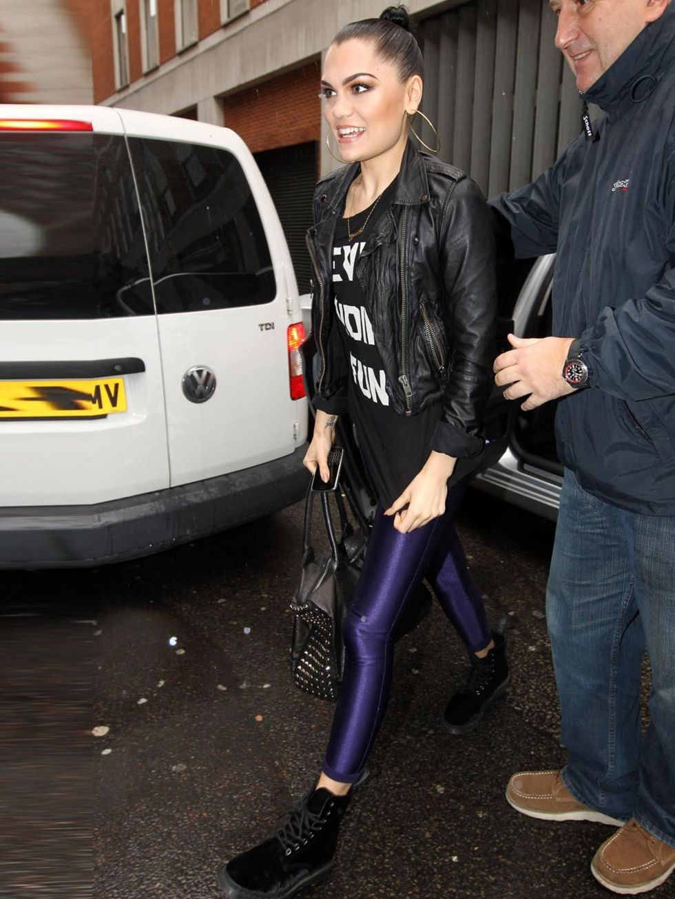 <p><a href="http://www.elleuk.com/star-style/celebrity-style-files/jessie-j">Jessie J</a> teams her Dr Martens with metallic leggings</p>