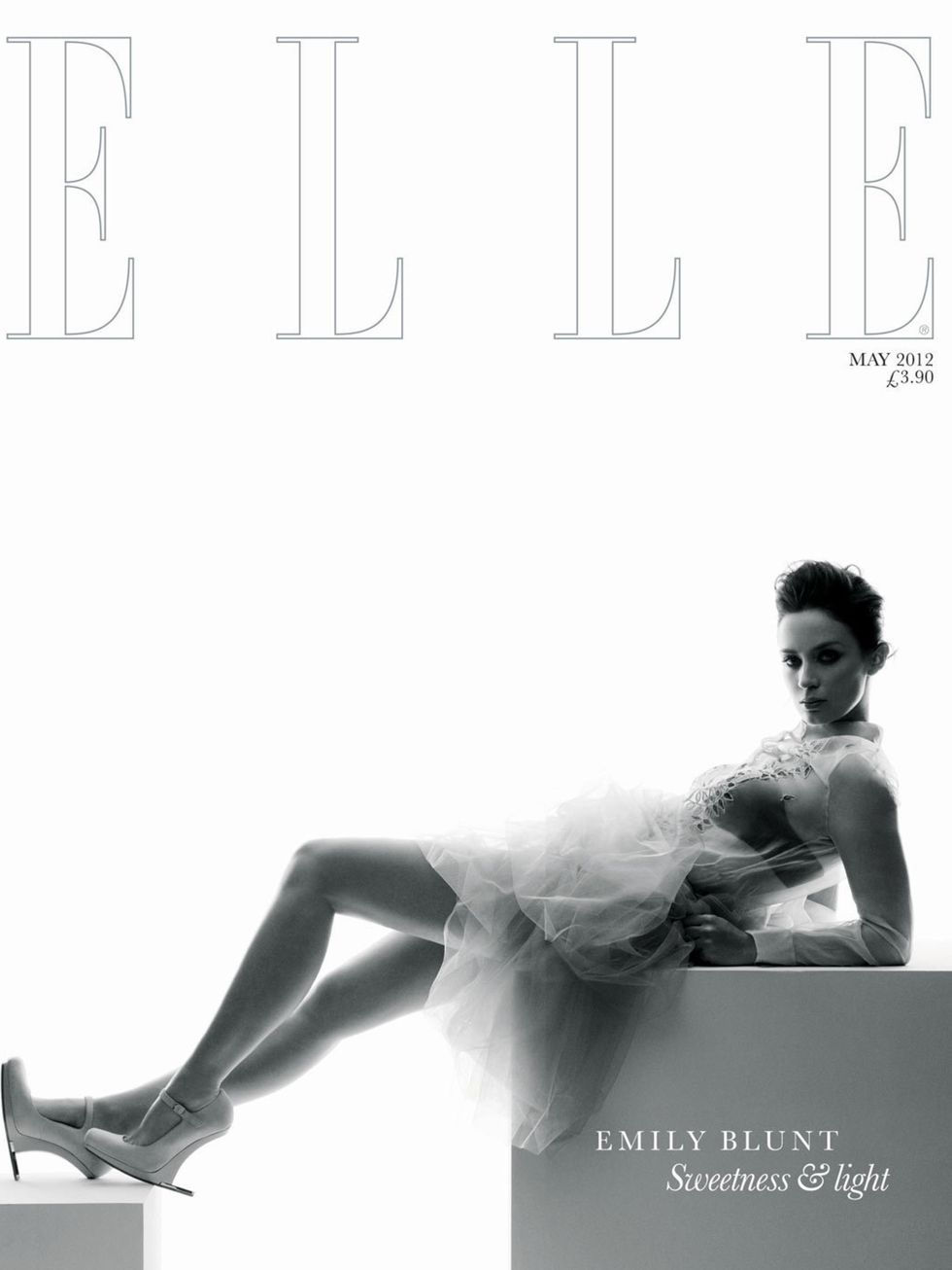<p>ELLE May 2012 subscribers' cover</p>