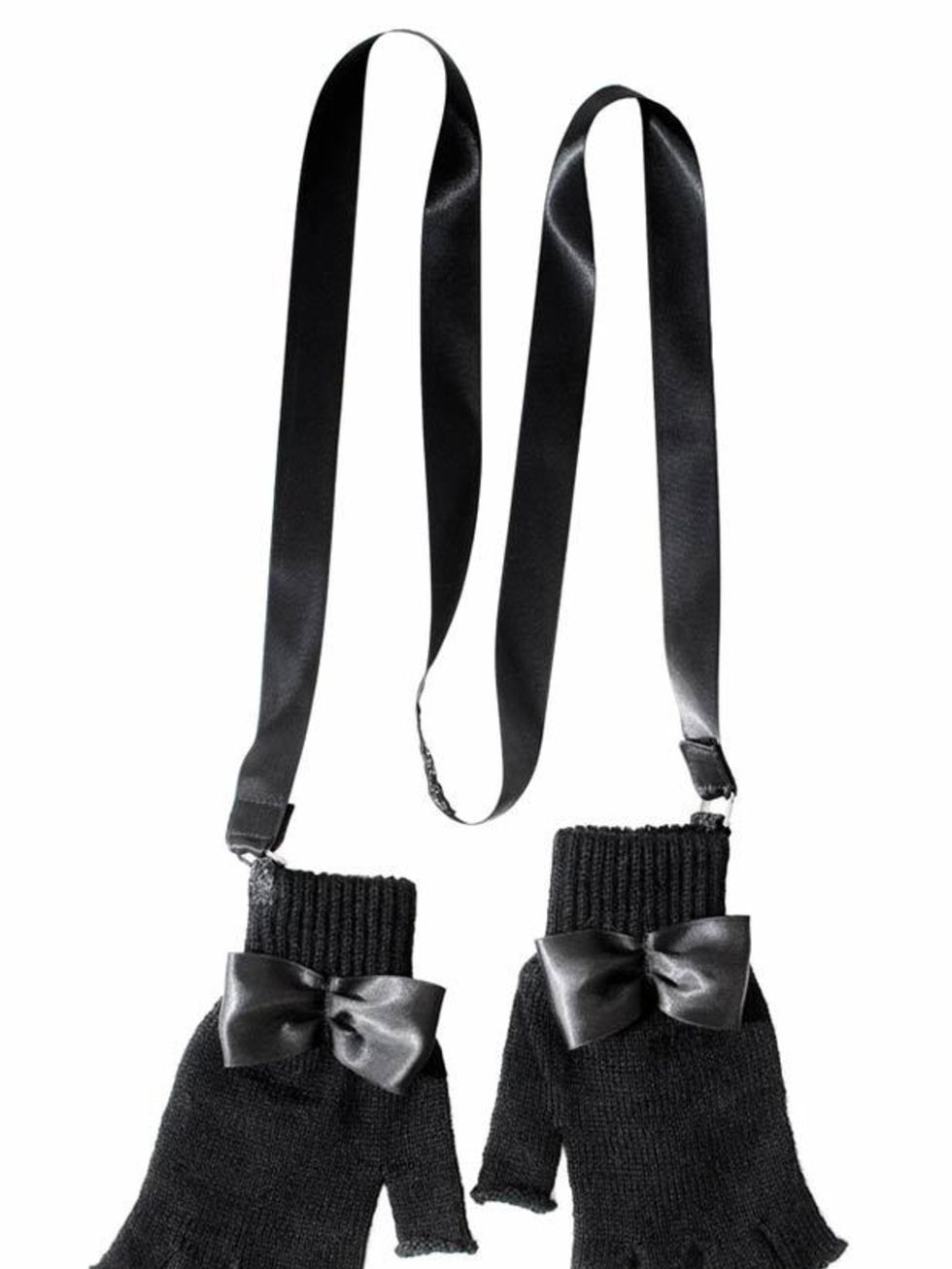 <p>Fingerless gloves with satin straps, £45, by <a href="http://www.bernstockspeirs.com/shop-category.aspx?2">Bernstock Speirs</a></p>