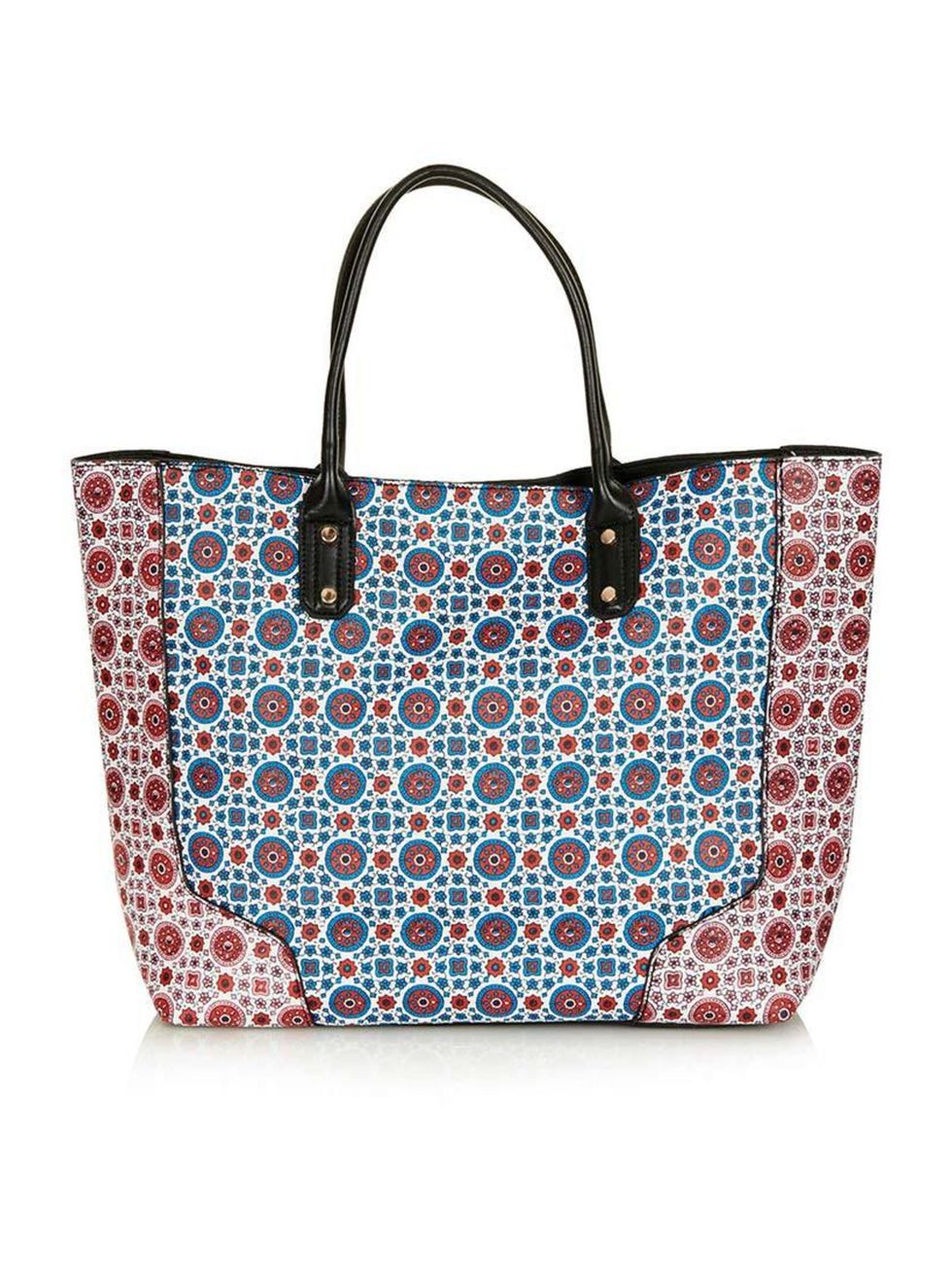 <p>City suitable or beach ready..This tote is ready for both..</p><p>Tote £36 by <a href="http://www.topshop.com/en/tsuk/product/bags-accessories-1702216/bags-purses-462/tile-print-saffiano-tote-bag-2964375?bi=1&amp;ps=200">Topshop</a></p>