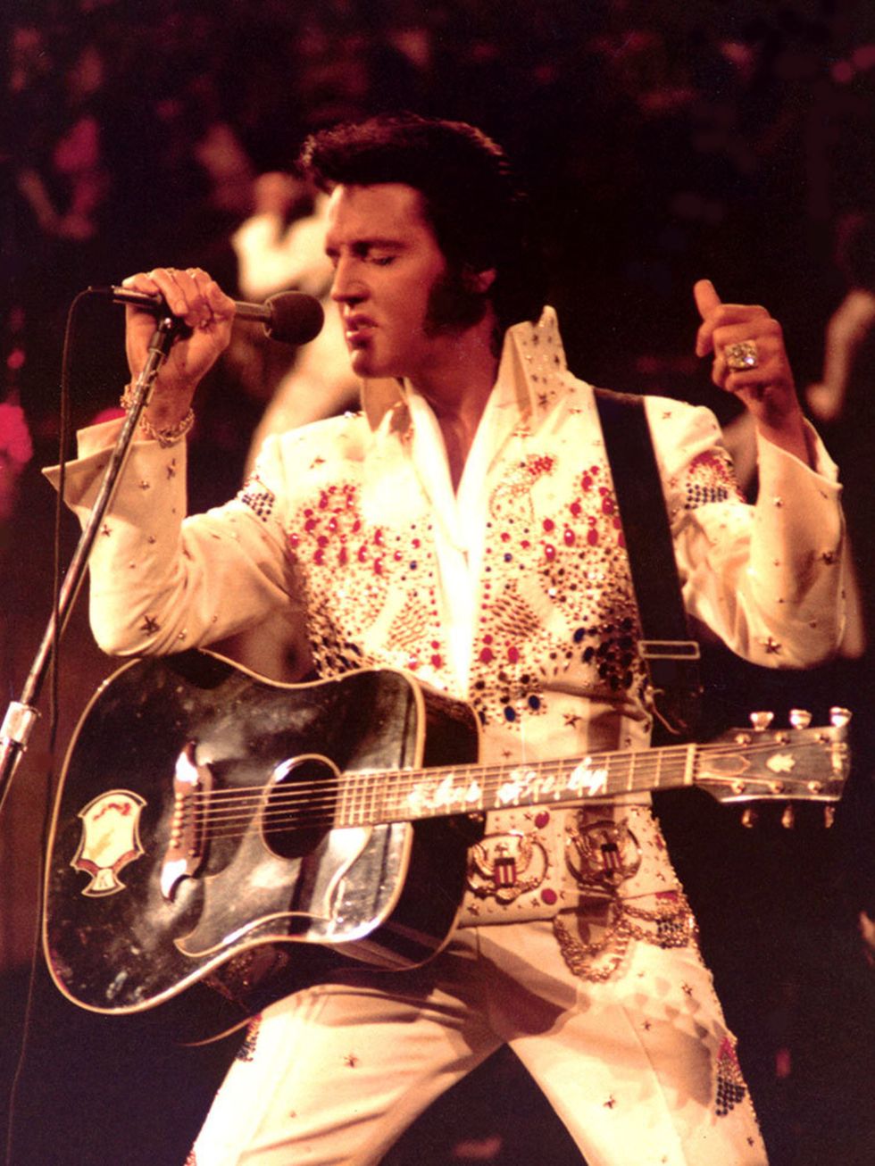 <p><strong>EXHIBITION: Elvis Exhibition @ the O2</strong></p>

<p>The King is back. Kind of, anyway. Showcasing over 300 artifacts direct from the Graceland archives, this comprehensive exhibition chronicles the rise and rise of the King of Rock n Roll f