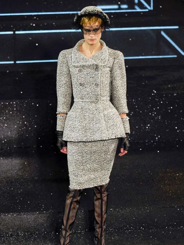 <p>Chanel haute couture</p>