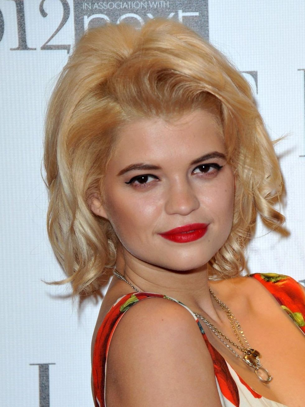 <p>Pixie Geldof wearing red lipstick at the ELLE Style awards 2012</p>