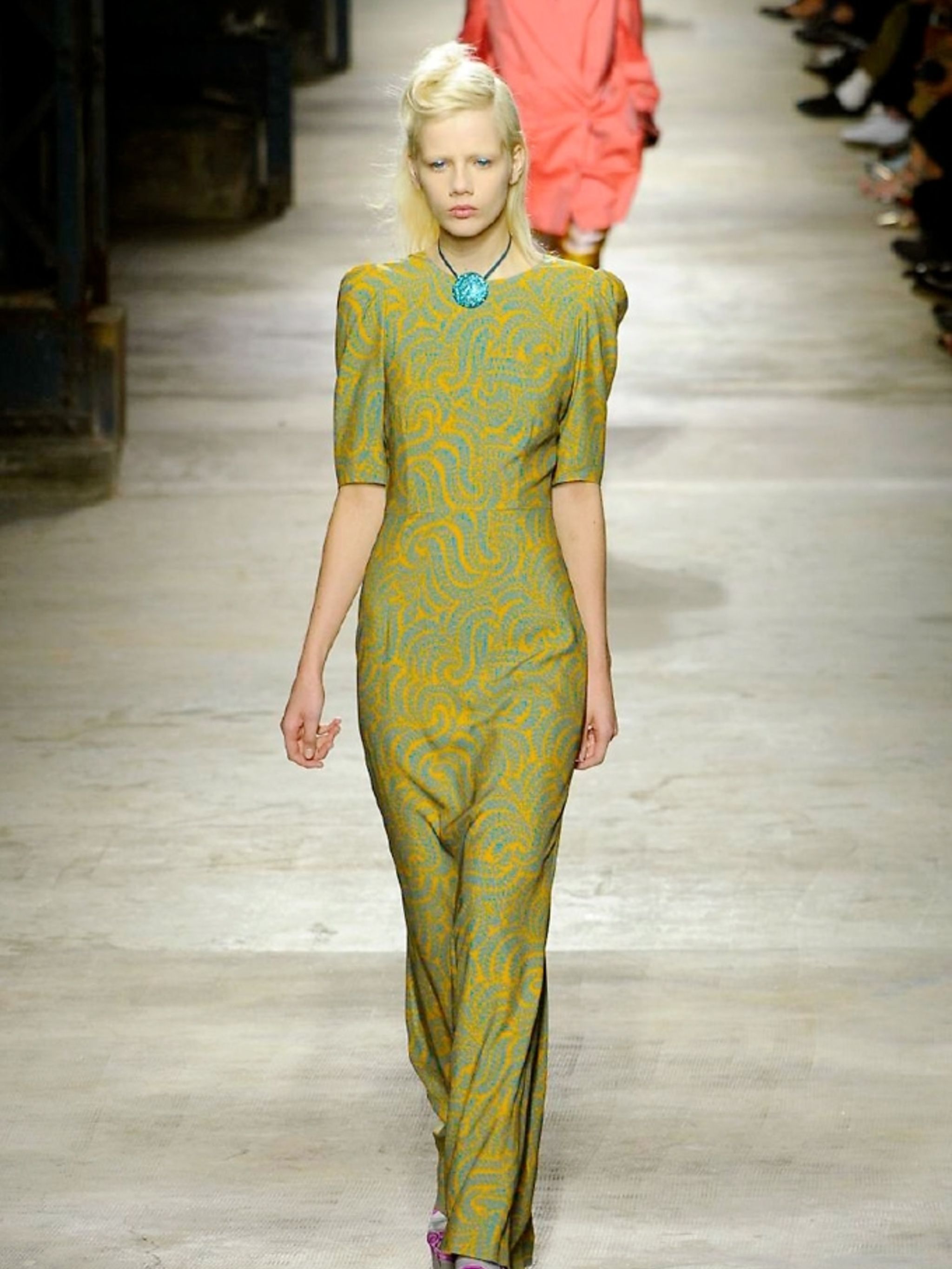 Dries Van Noten Spring/Summer 2016 Dries Van Noten Spring/Summer 2016