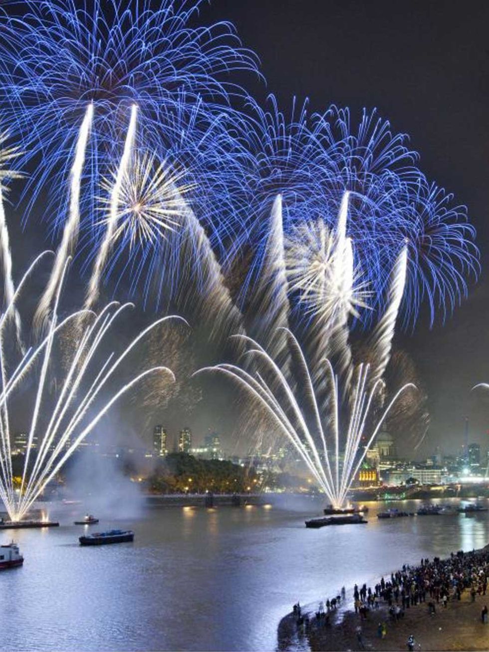 &lt;p&gt;&lt;strong&gt;The Lord Mayor&#039;s Fireworks&lt;/strong&gt;&lt;/p&gt;&lt;p&gt;Bankside is the place to be in London on Saturday. The Lord Mayor&rsquo;s show will finish with a bang &ndash; a super sparkly one. The fireworks display will be visib