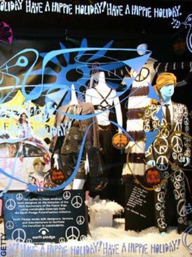 <p>Yesterday on Manhattan's Madison Avenue, iconic department store Barneys unveiled its vision for Christmas 2008 - a pledge for peace.</p><p>The store recruited some of New York's biggest designers to collaborate on the window displays, a celebration of