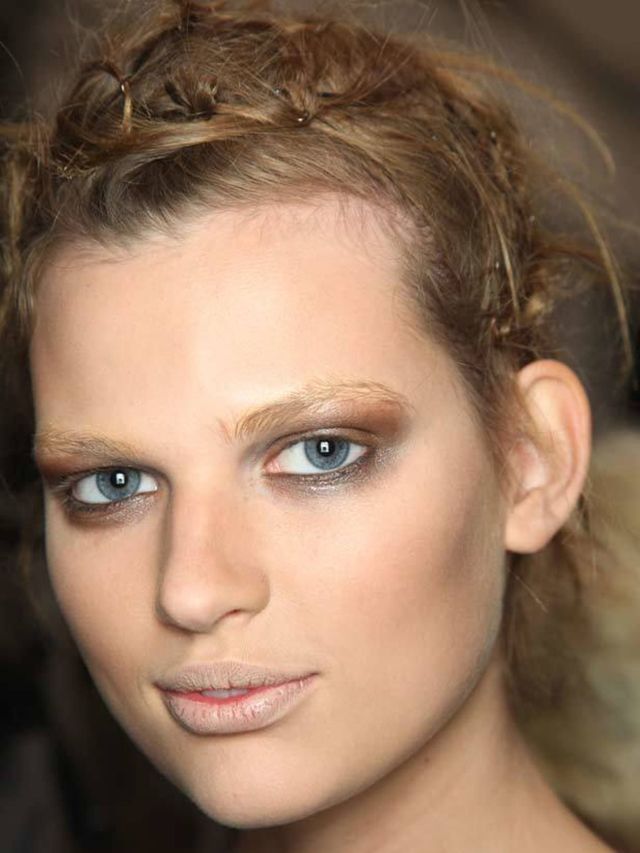 1325878283-catwalk-trend-nude-lips