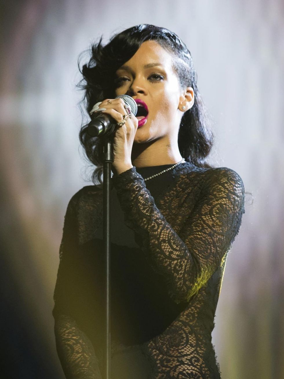 <p>Rihanna on the X Factor</p>