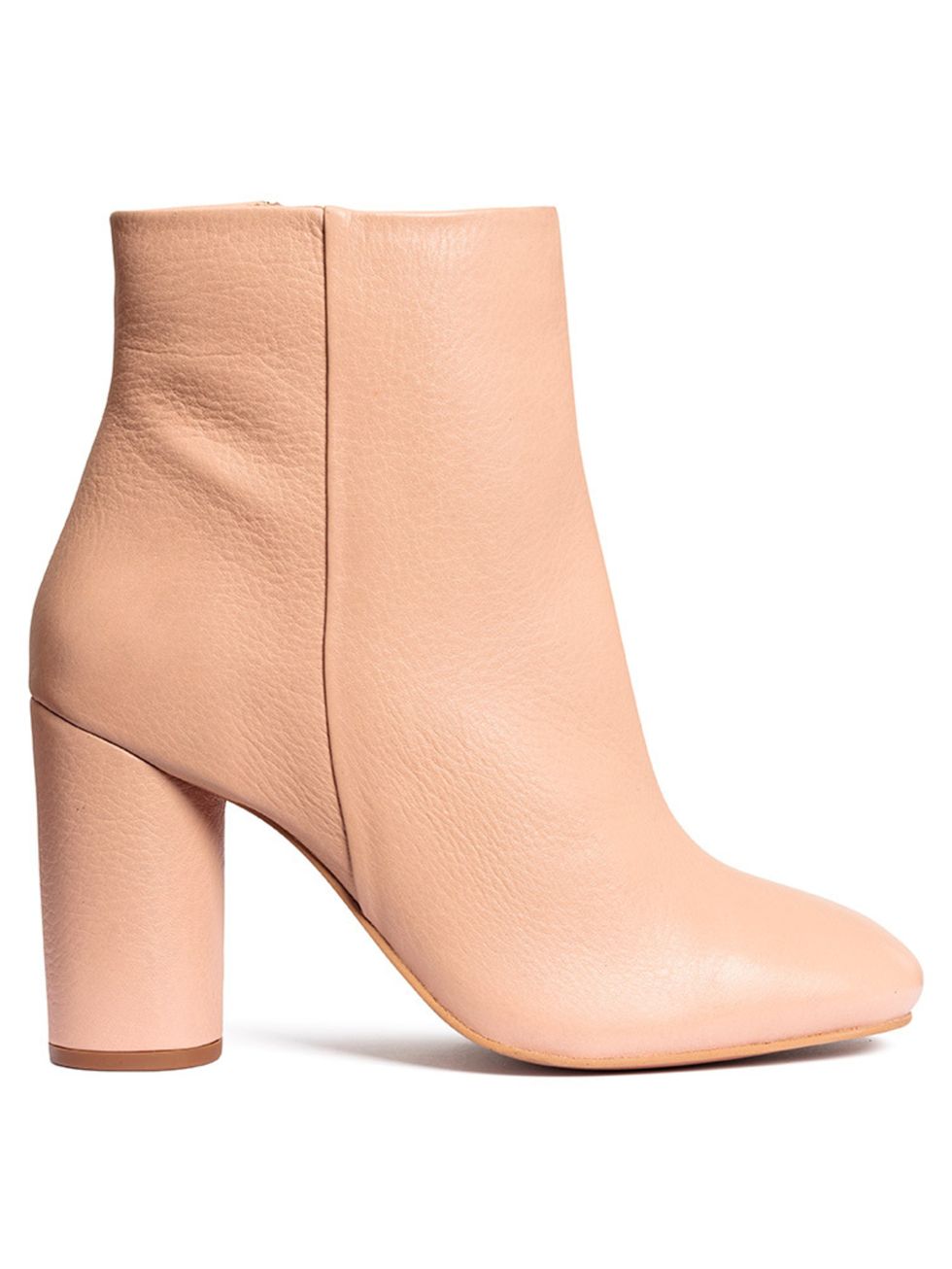 <p><a href="http://www.hm.com/gb/product/31700?article=31700-B" target="_blank">H&M boots</a>, £59.99</p>